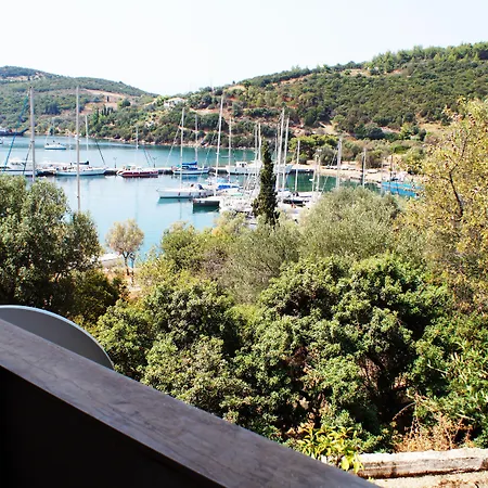 Hotel Drymna 2*