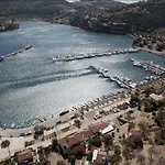 Hotel Drymna 2*