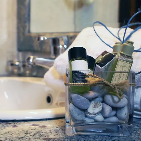 Otel Drymna Trizonía