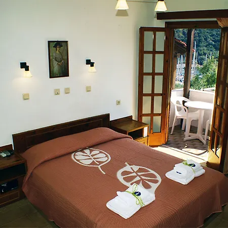 Drymna Hotel Trizonía