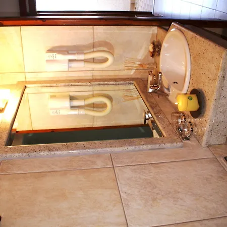 Drymna Hotel 2*
