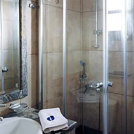 Hotel Drymna Trizonía
