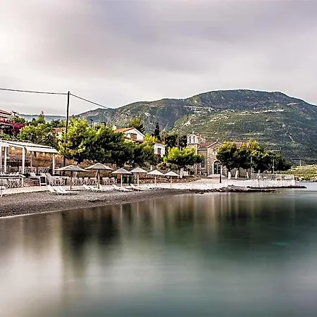 Drymna Trizonía