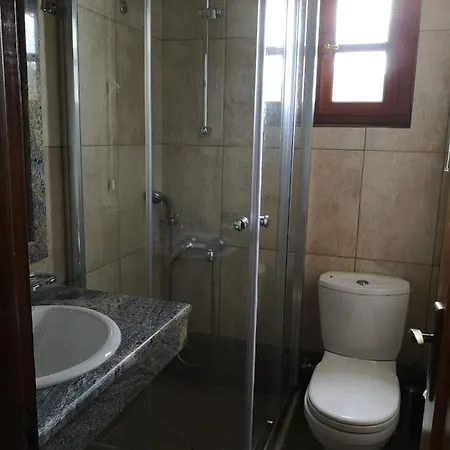 Otel Drymna 2*