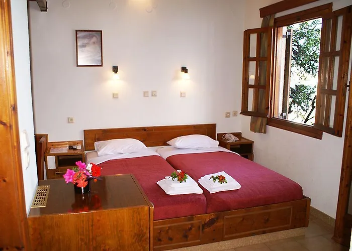 Drymna Hotel Trizonia